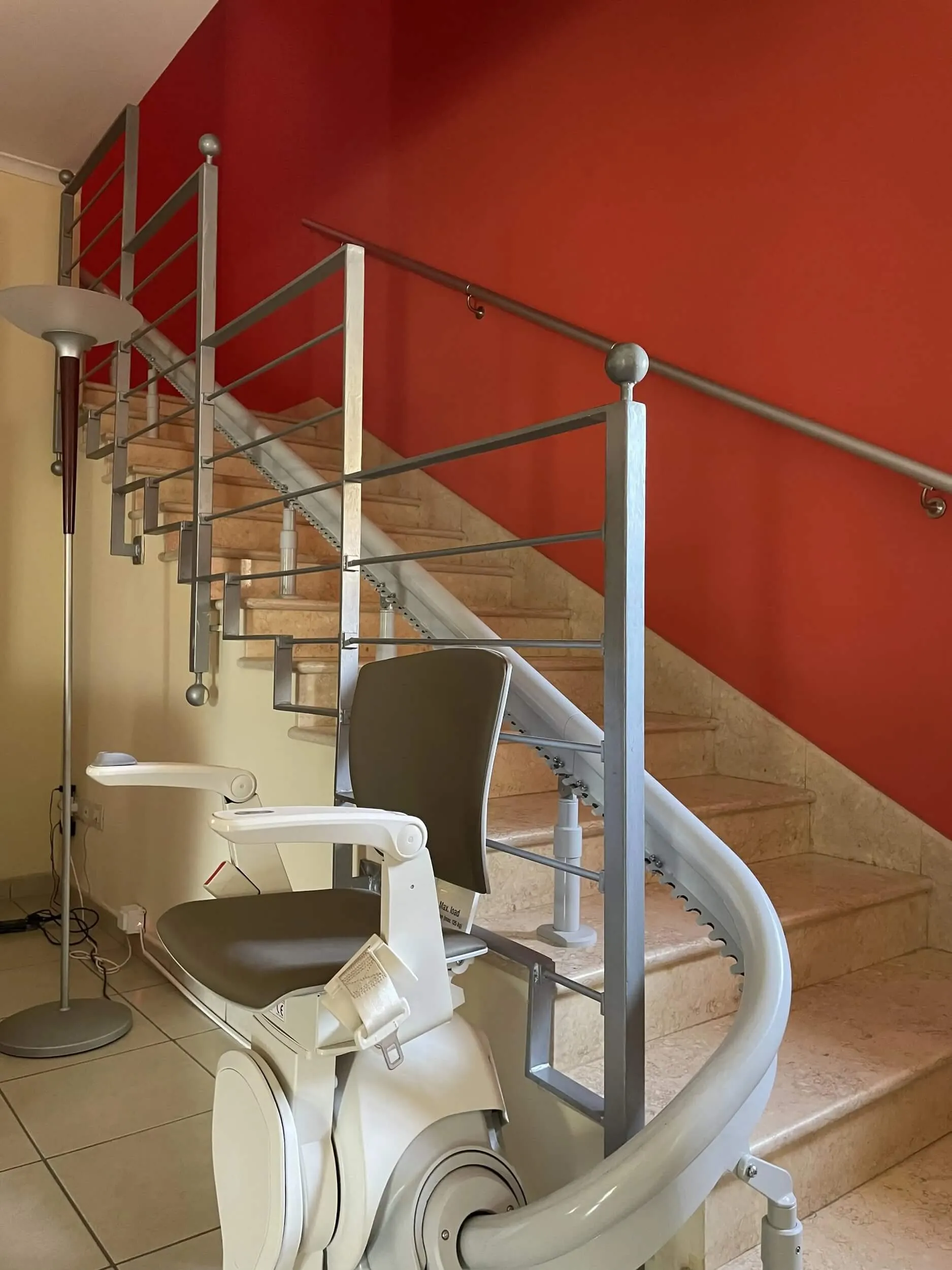 La scala interna dotata di montascale
